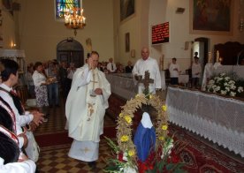 28.08.2011 Dożynki Parafialno-Gminne i pożegnanie Ks. Proboszcza Ireneusza Fedec 