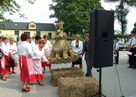 28.08.2011 Dożynki Parafialno-Gminne i pożegnanie Ks. Proboszcza Ireneusza Fedec 