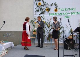 28.08.2011 Dożynki Parafialno-Gminne i pożegnanie Ks. Proboszcza Ireneusza Fedec 