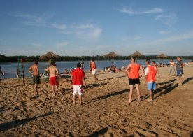 Turniej o Tytuł Mistrza Gminy Biszcza w Nożnej Piłce Plażowej. Zbiornik Wodny Biszcza-Żary 2012