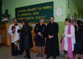 23.10.2012r. XV rocznica nadania imienia Jana Pawła II szkole podstawowej w Goździe Lipińskim