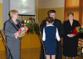 23.10.2012r. XV rocznica nadania imienia Jana Pawła II szkole podstawowej w Goździe Lipińskim