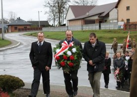 Gminne obchody 97 Rocznicy Odzyskania Niepodległości przez Polskę. Biszcza 11.11.2015r.