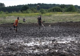 VII Mistrzostwa Polski w Piłce Błotnej. Zbiornik wodny Biszcza - Żary 09.09.2017r