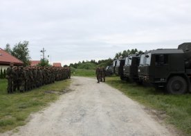 Ćwiczenia zgrywające nad Zalewem w Biszczy