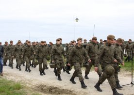 Ćwiczenia zgrywające nad Zalewem w Biszczy