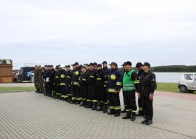 Ćwiczenia zgrywające nad Zalewem w Biszczy