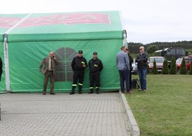 Ćwiczenia zgrywające nad Zalewem w Biszczy