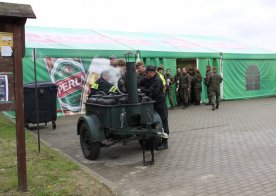 Ćwiczenia zgrywające nad Zalewem w Biszczy