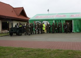 Ćwiczenia zgrywające nad Zalewem w Biszczy