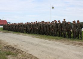 Ćwiczenia zgrywające nad Zalewem w Biszczy