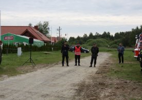 Ćwiczenia zgrywające nad Zalewem w Biszczy