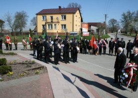 Hołd ofiarom katastrofy lotniczej pod Smoleńskiem 10 kwietnia 2010