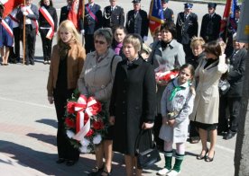 Hołd ofiarom katastrofy lotniczej pod Smoleńskiem 10 kwietnia 2010