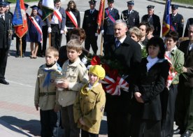 Hołd ofiarom katastrofy lotniczej pod Smoleńskiem 10 kwietnia 2010