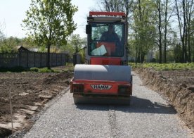 9 maja 2011 Budowa drogi Od cmentarza prawosłław  do  mostu skarbowego